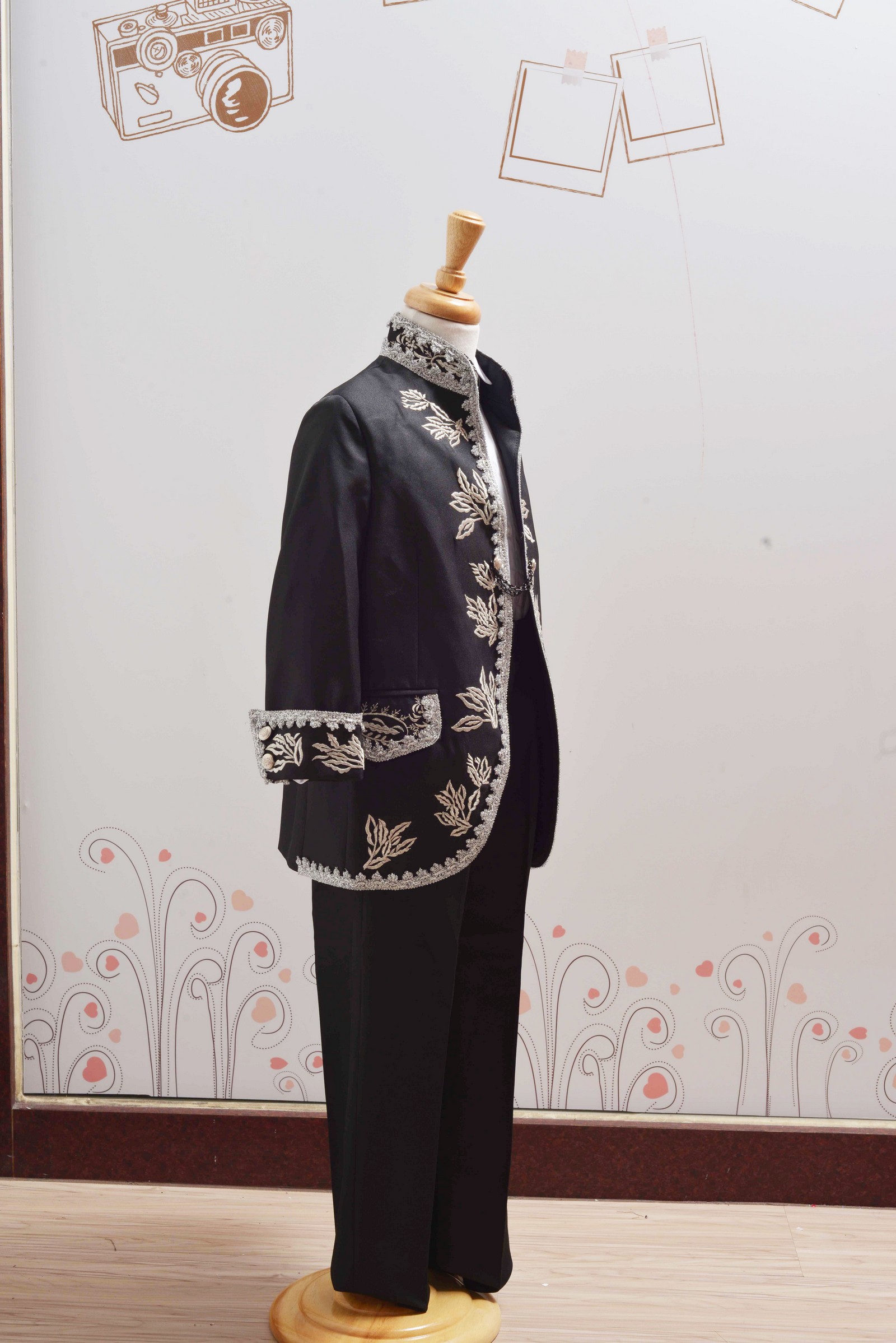 男士西服,西裝禮服,男士西裝,西服推薦,西服訂製,西服出租,西裝價格,西裝推薦